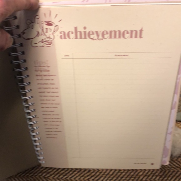 THE PET TRACKER (Dog) Organizer/Binder NEW! - Picture 9 of 14